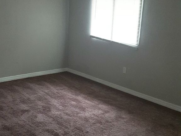 4th image of 2629 W 25th St