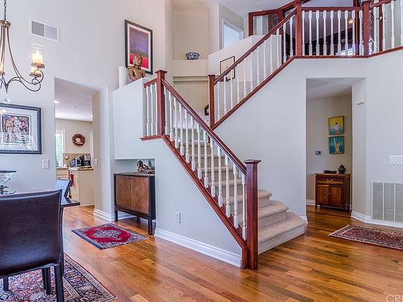 5th image of 24640 Stagg St