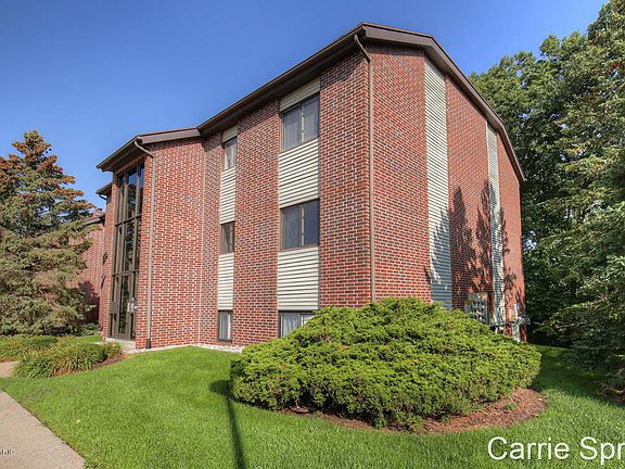 3rd image of 3364D Devonwood Hills Dr NE