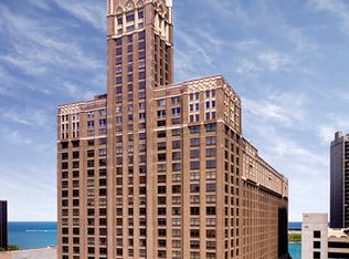 680 N Lake Shore Dr APT 217, Chicago, IL