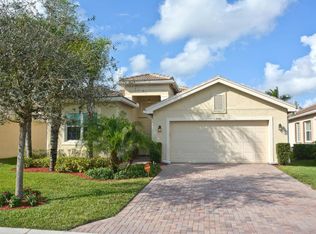 9397 Ivory Isle Rd, Boynton Beach, FL 33473