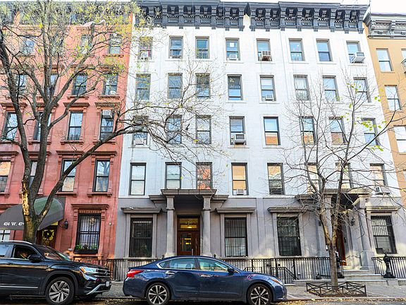 2nd image of 436 W 47th St #4BB