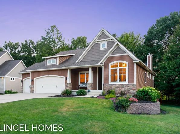16411 W Willow Dr, Spring Lake, MI 49456