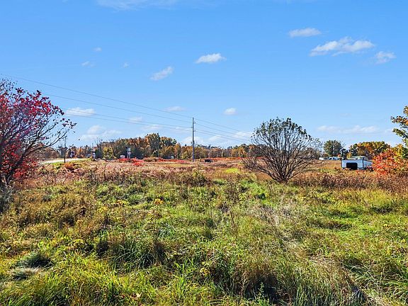 4th image of 51534 Sheldon Creek Rd