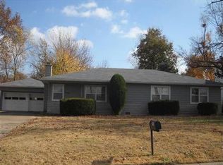 1400 S River St, Carthage, MO 64836