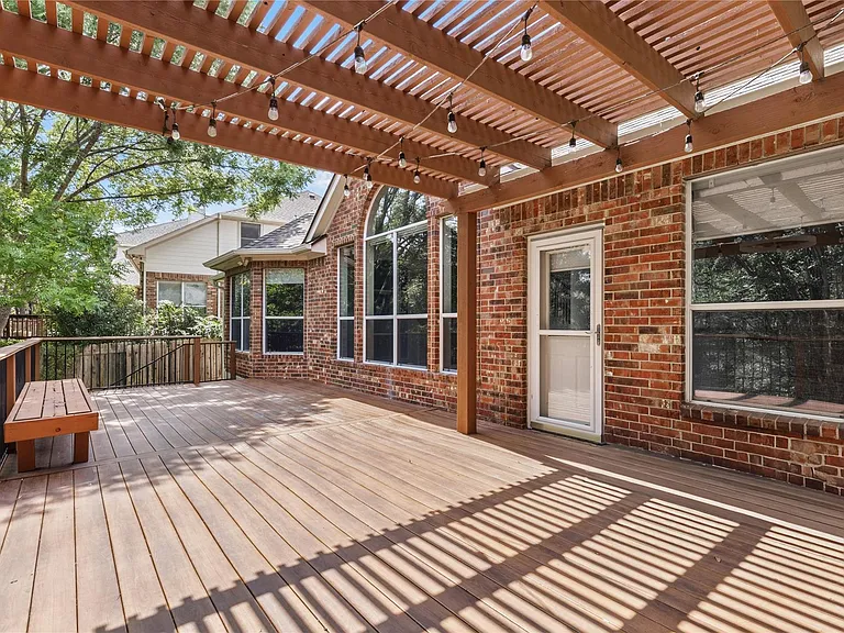 10329 Kilmarnock Dr — Photo 27