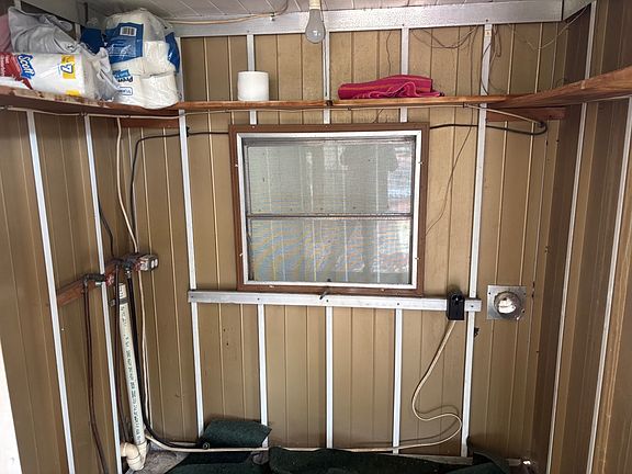 3rd image of 21 Pine Aire Cir