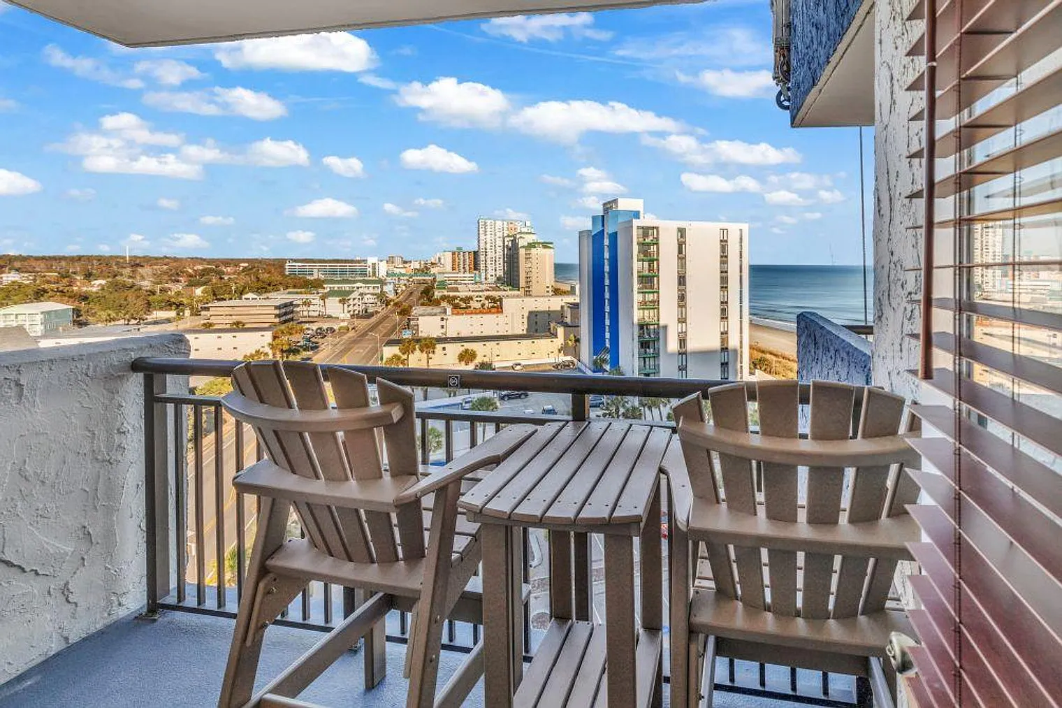 1 bed, 1.0 bath, 516 sqft, $2,397 — Photo 2