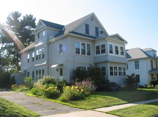 41-43 Pearl St, Holyoke, MA 01040