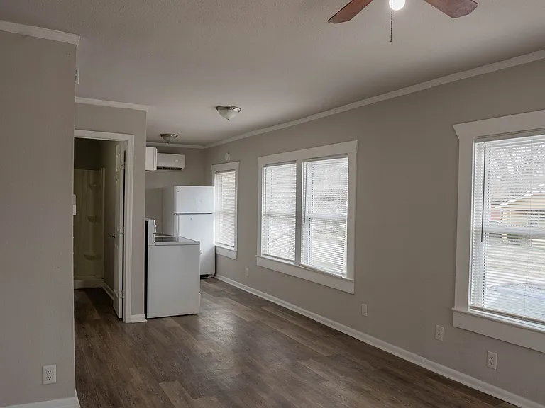 Archer Duplexes — Photo 14