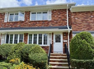 777 Springfield Ave APT 14, Summit, NJ 07901