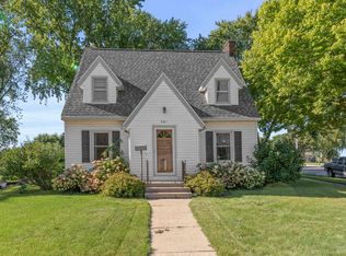 421 Washington St, Horicon, WI 53032