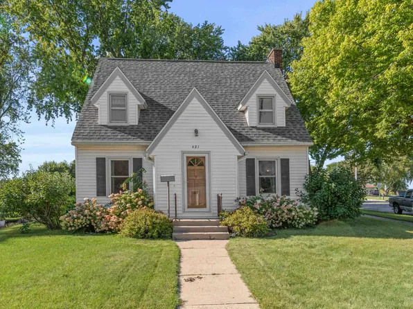 421 Washington St, Horicon, WI 53032