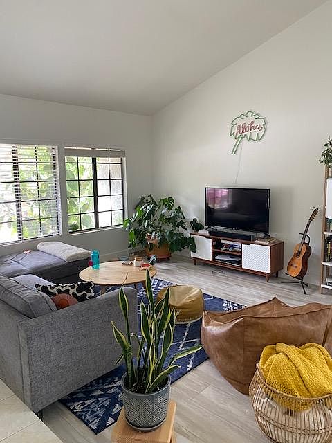 Formal living area