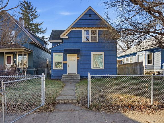 2nd image of 2511 W Broadway Ave