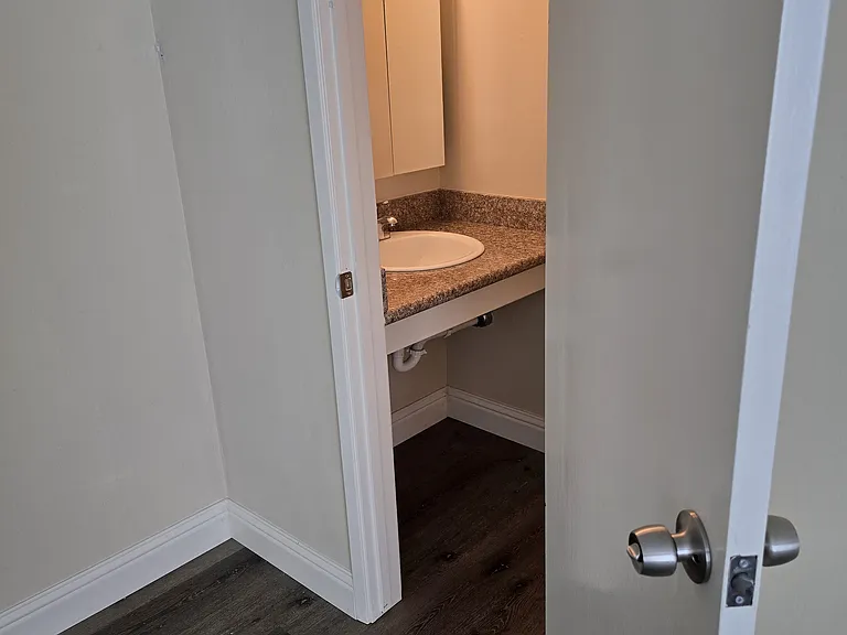 735 Palomino Dr #2 — Photo 2