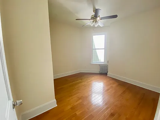 Rented by Compass | media 9