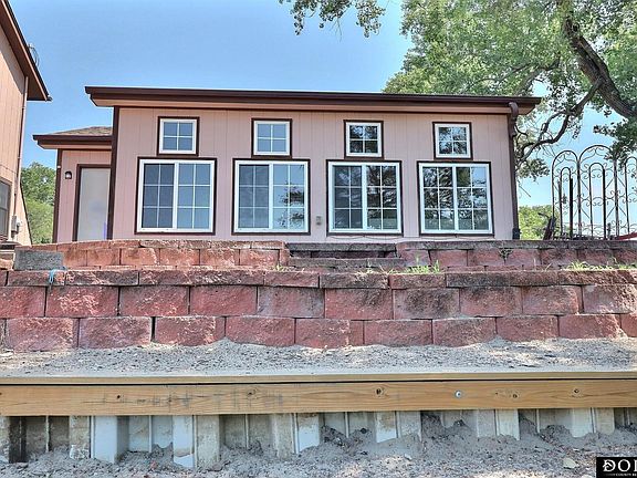 5th image of 720 Boulevard St Lot 14