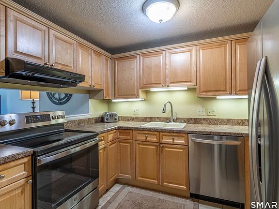 5th image of 3 Dutton Place Way