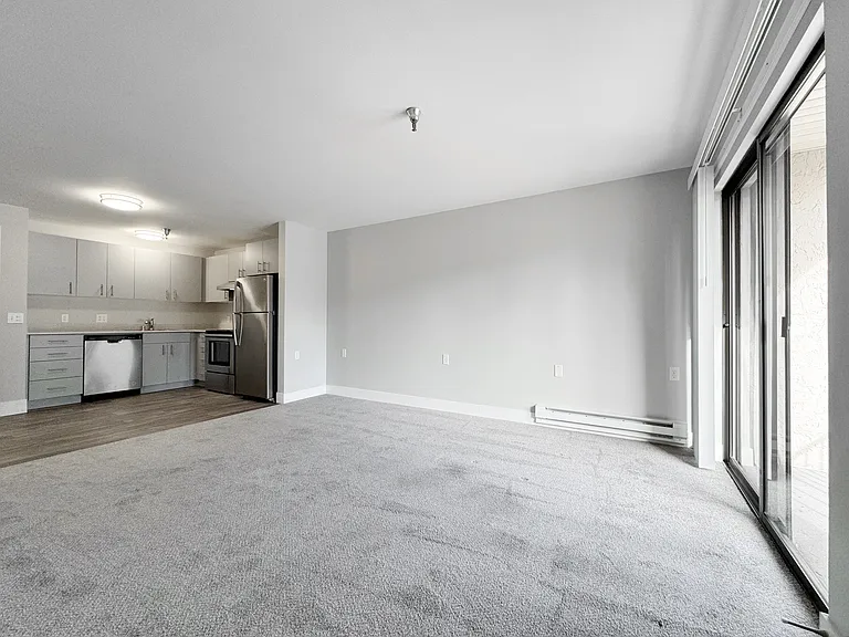 Highlander Apartments — Photo 63