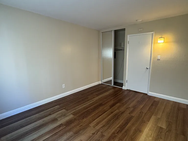 434 Lee St #202 — Photo 15