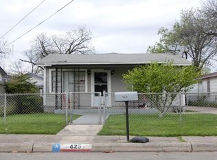 425 Cordelia St, San Antonio, TX 78237