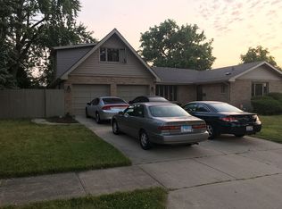 2614 Colbert Rd, Waukegan, IL 60085