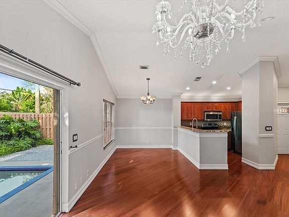 4th image of 6344 Duval Drive