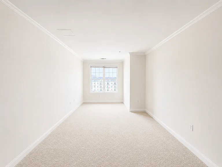 200 W Elm St #1219 — Photo 8
