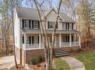 4715 Creek Point Ln, Signal Mountain, TN 37377