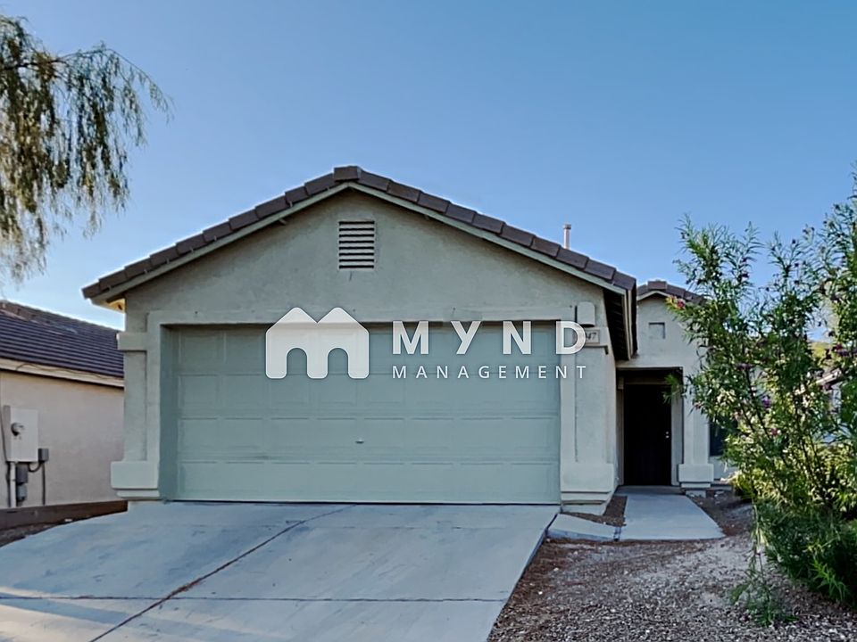 1st image of 9947 E Denver Hill Dr