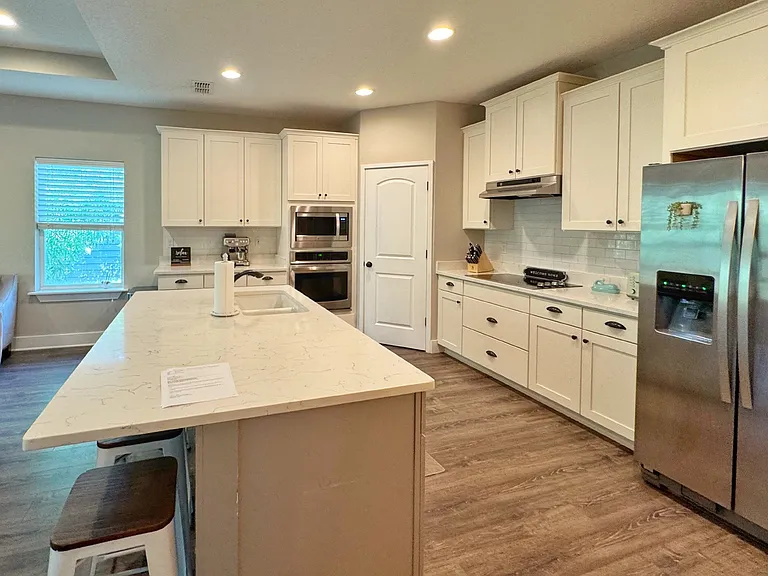 2523 Oleander St — Photo 28
