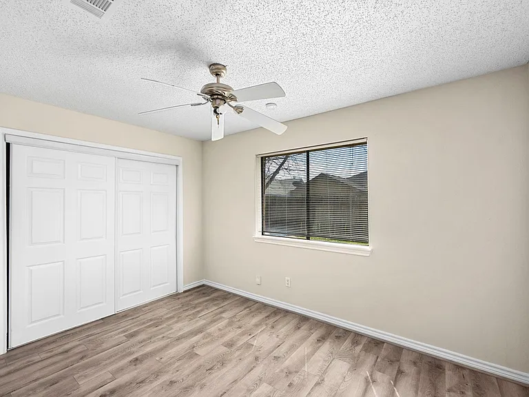 15419 Scenic Haven Dr — Photo 15