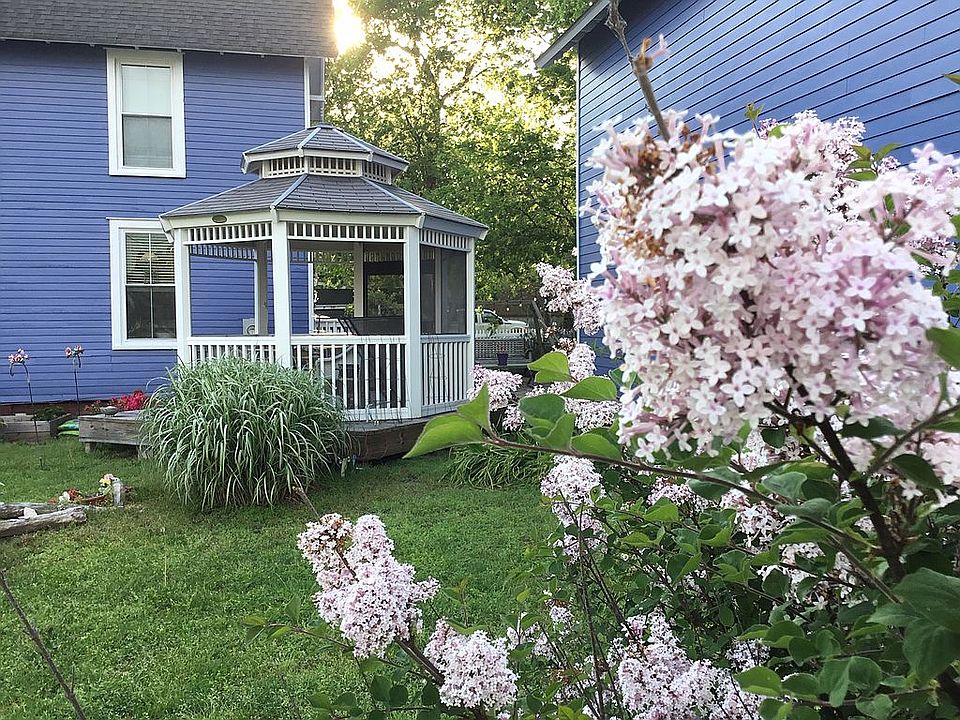 2nd image of 649 Randolph Ave