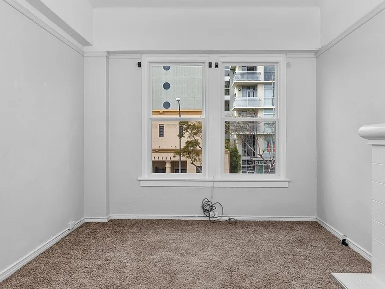 3843 Park Blvd #4 — Photo 4