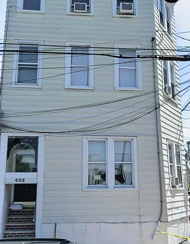 425-427 3rd Ave Photo 1