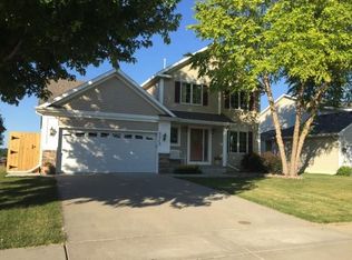 9019 Lenham Dr, Johnston, IA 50131