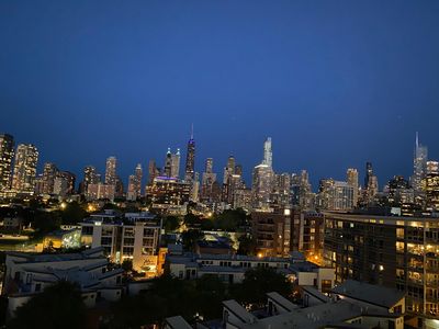 900 N Kingsbury St, Chicago, IL, 60610
