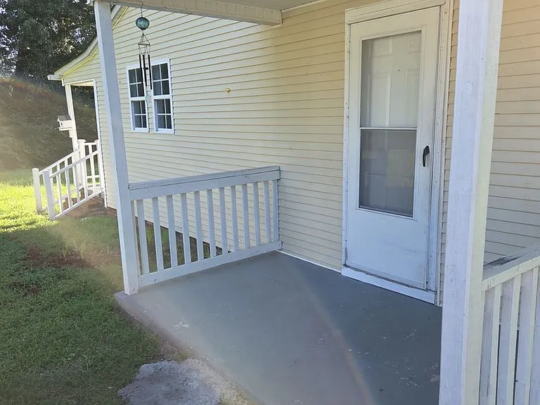 3193 Flat Creek Rd — Photo 2