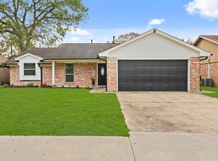 3415 Saratoga Dr, Houston, TX 77088