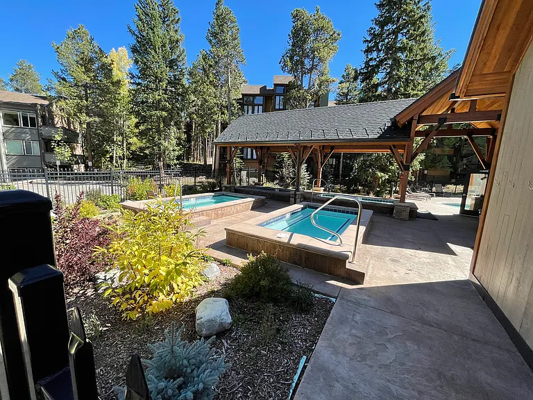 800 Columbine Rd #C-2 — Photo 10