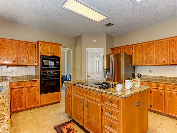 5th image of 10211 Spicewood Mesa