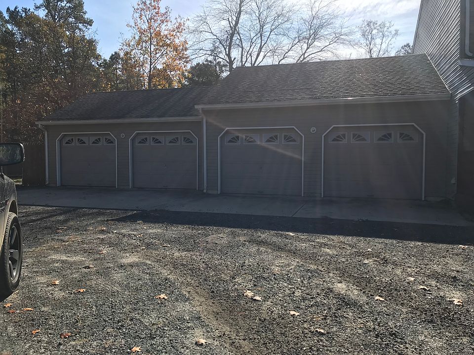 2nd image of 830A Sooy Place Rd