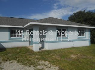 2415 Venice Ave N, Lehigh Acres, FL 33971