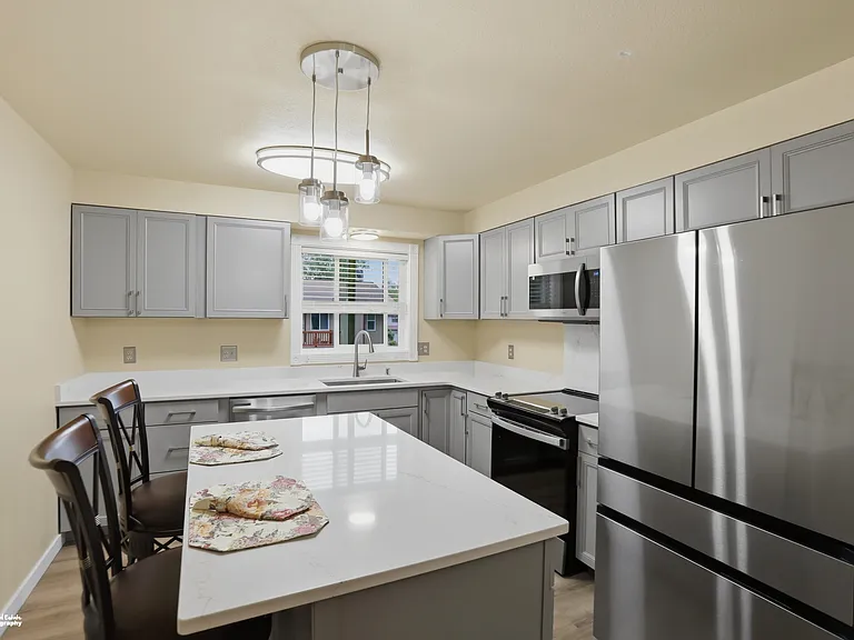 3528 W 40th Ave #A — Photo 2
