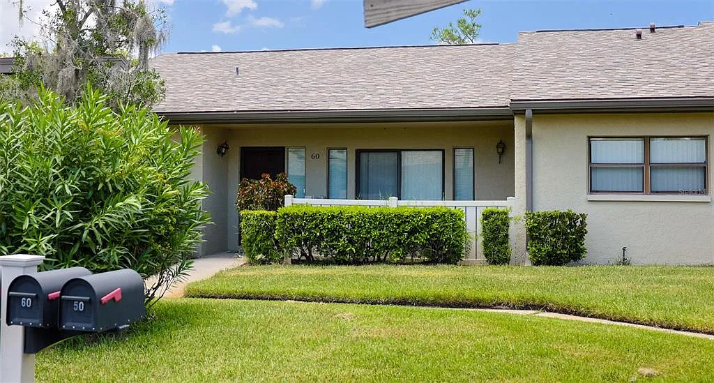 2 bed, 2.0 bath, 1250 sqft, $2,100 — Photo 1