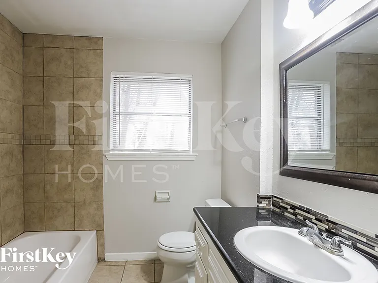 12115 Hillcroft St — Photo 13