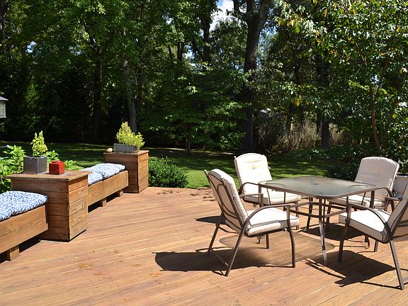 Beautiful deck and yard