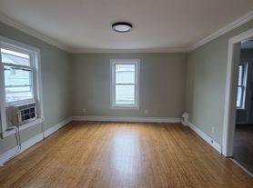 58 Jackson St, Haverhill, MA