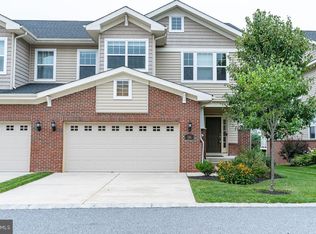 116 Elton Farm Cir, Glen Mills, PA 19342
